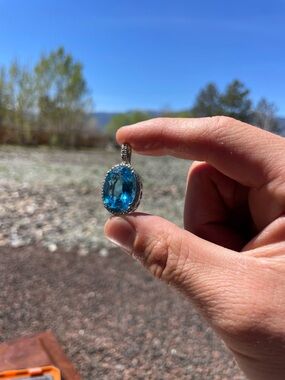 Sterling Silver Blue Oval Pendant - Blue 925 silver heart frame